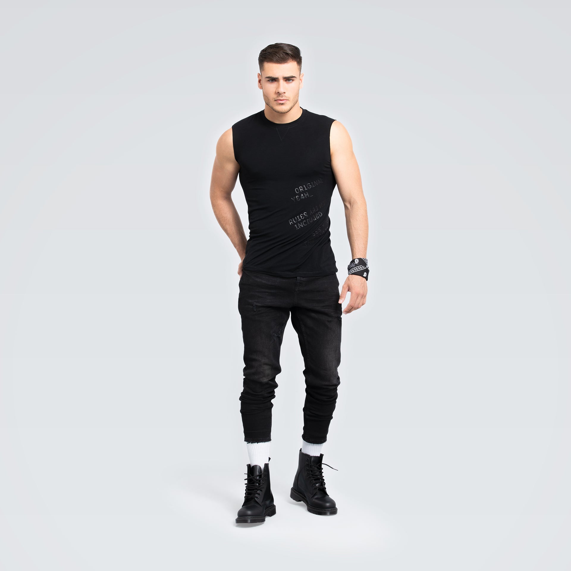 CADENCE TANK TOP · Black