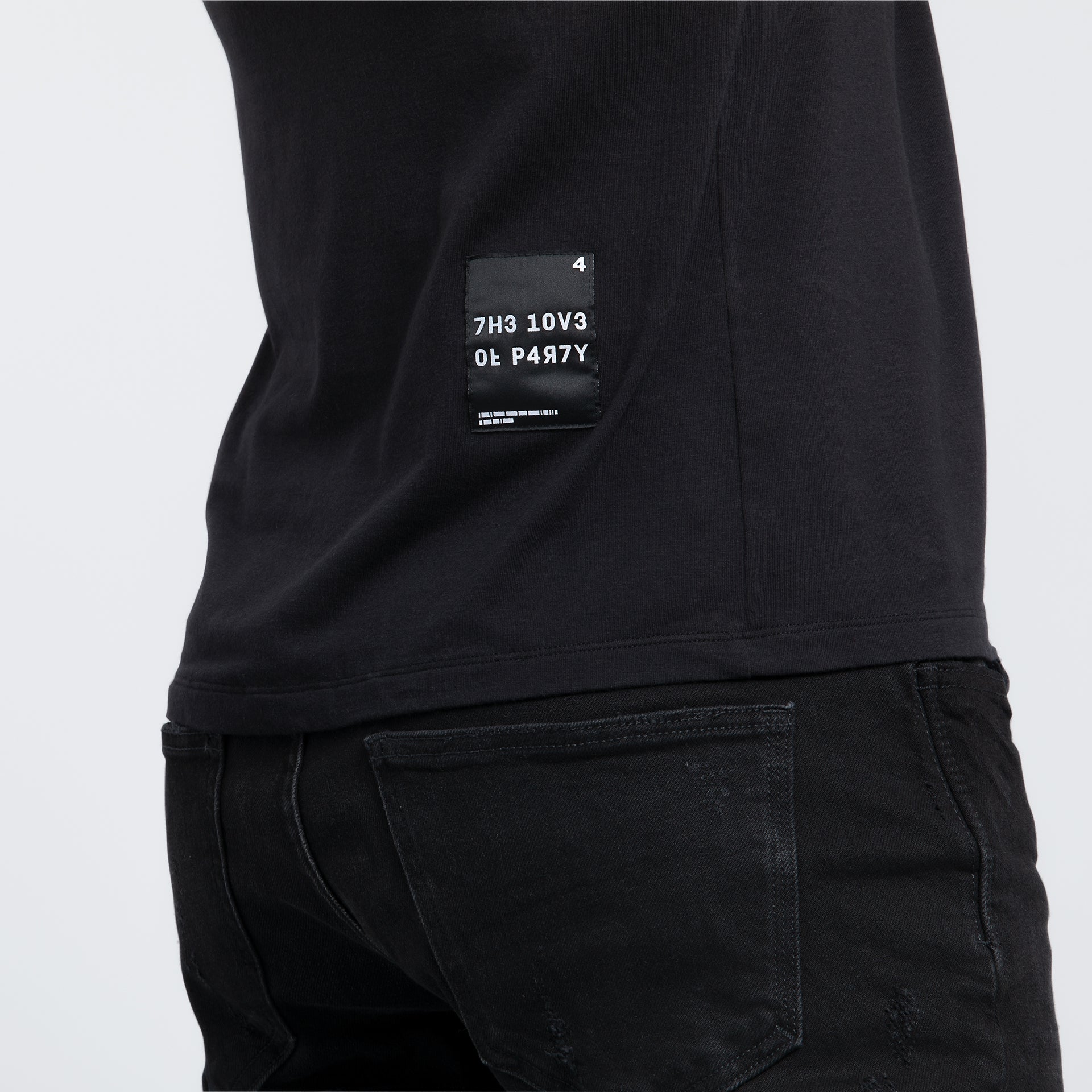BEAT T-SHIRT · Black