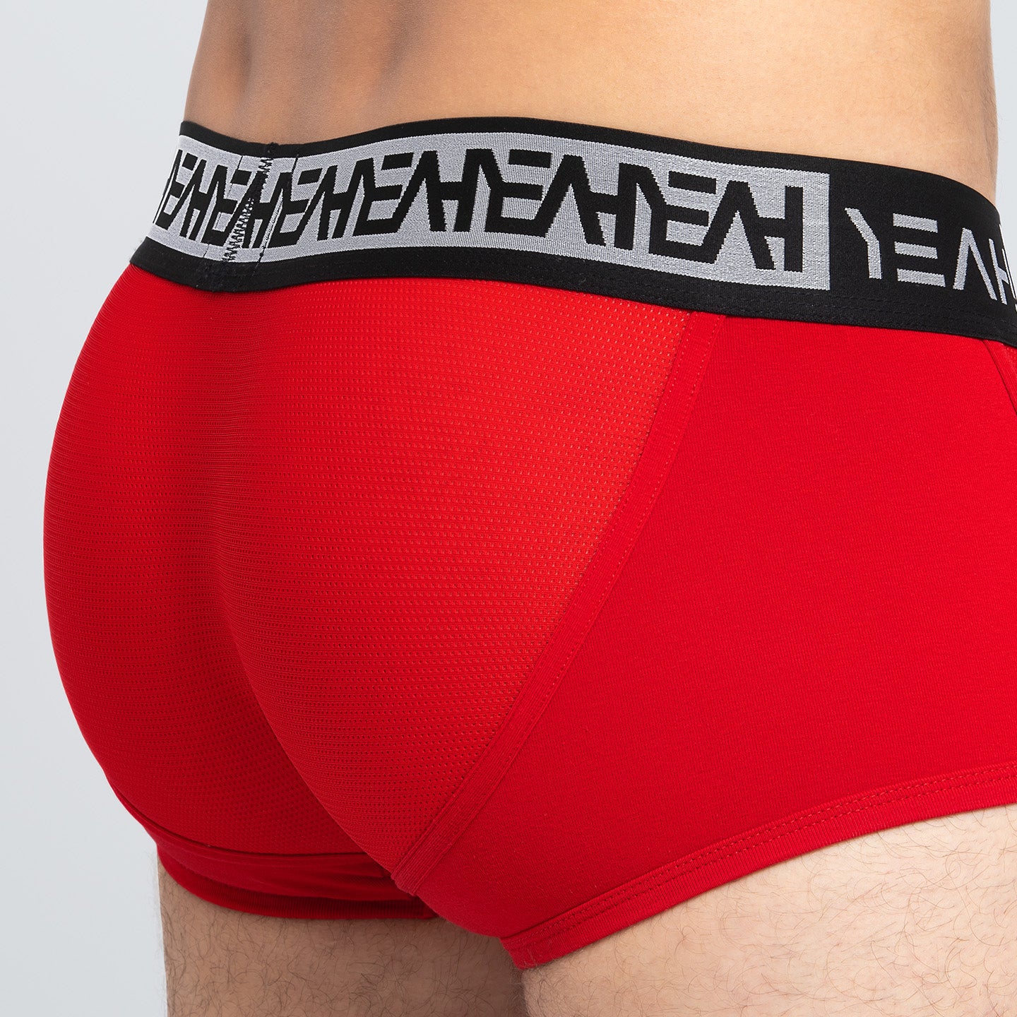 ACTION TRUNK · Red Echo