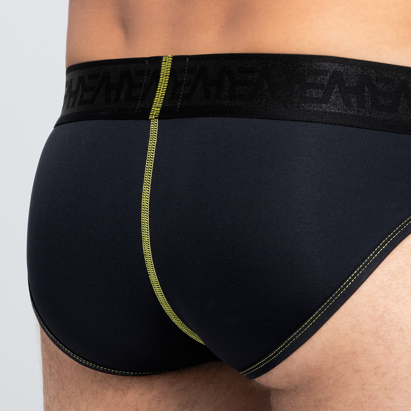 PURE BRIEF · Yellow Pulse